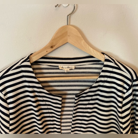 Jane and Delancey Open Front Navy/Ivory Striped Cardigan, Size Large - Picture 4 of 10